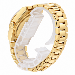 Rolex Day-Date Oysterquartz 36MM 19018 18K Yellow Gold Watch